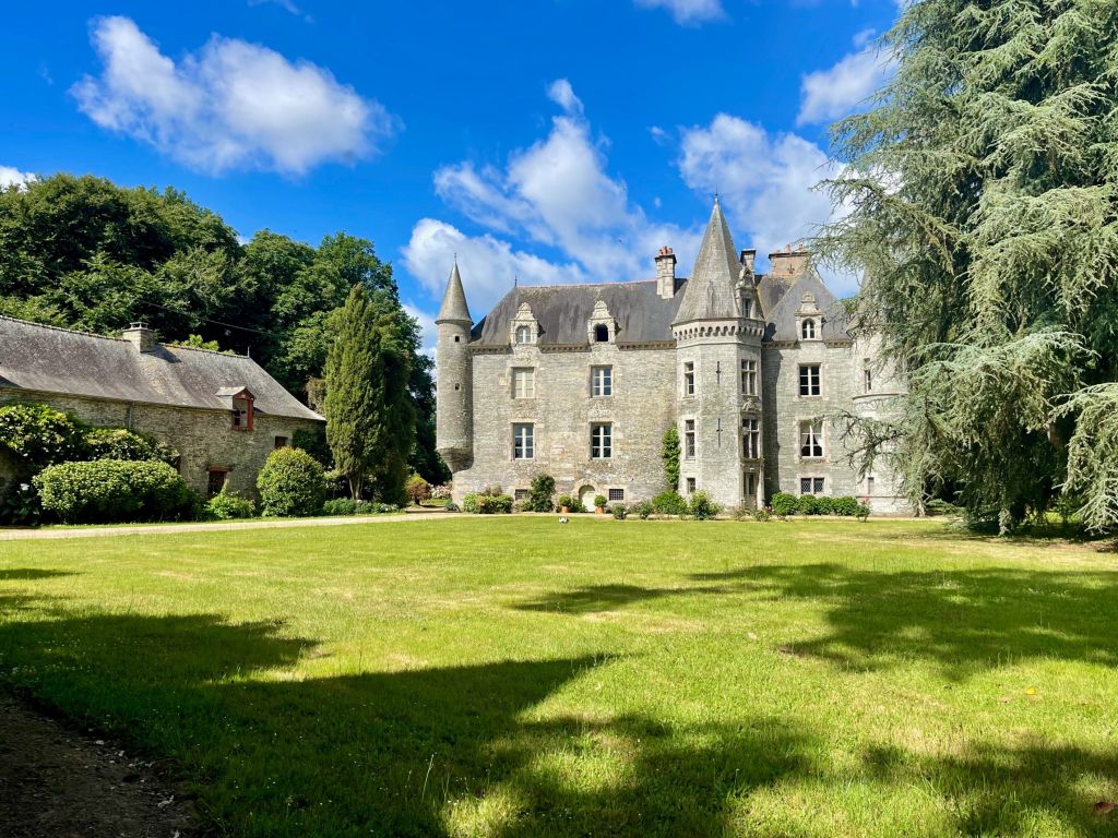 château 17 pièces en vente sur VANNES (56000)