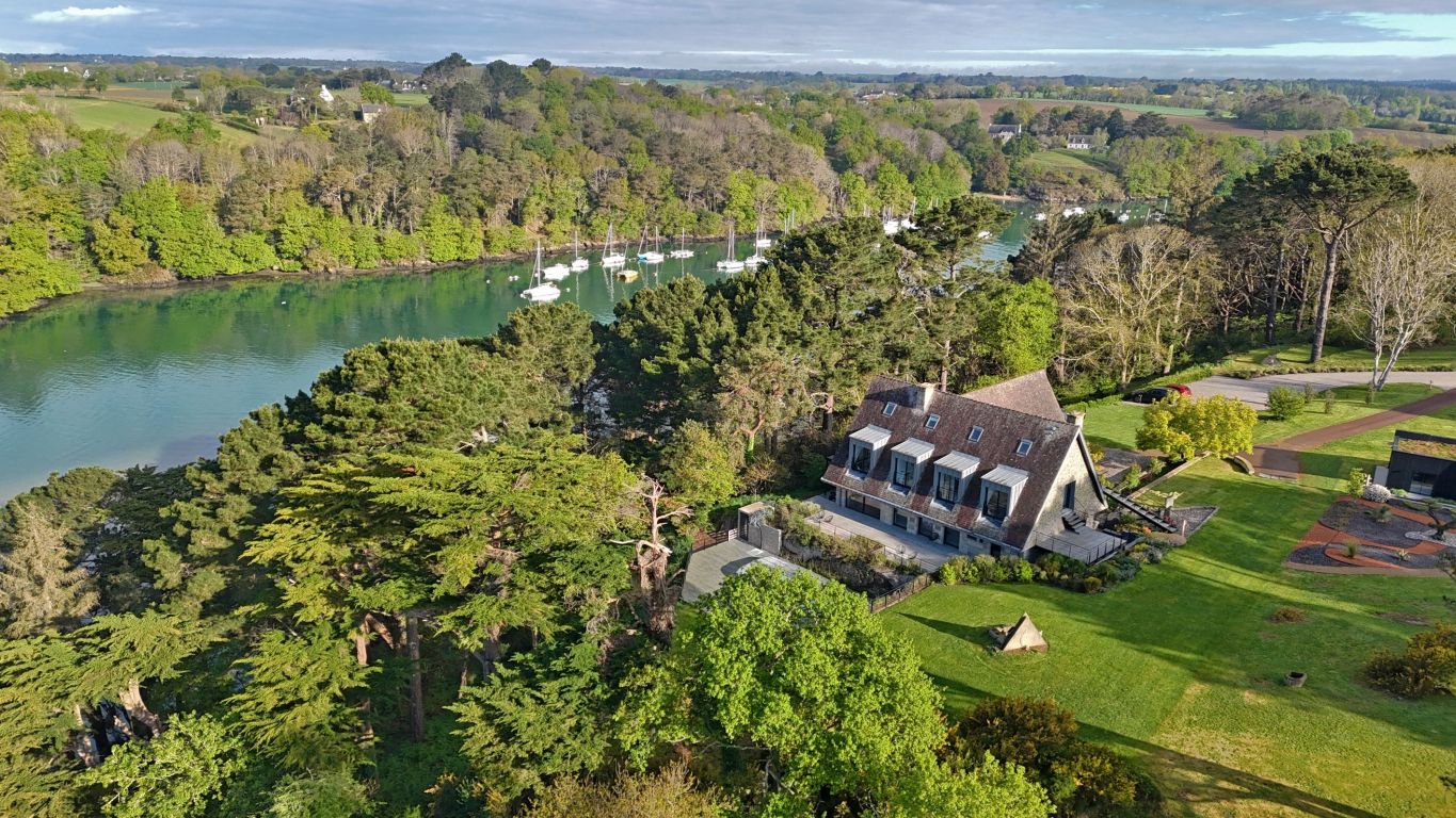 propriété 19 pièces en vente sur GUIDEL (56520)