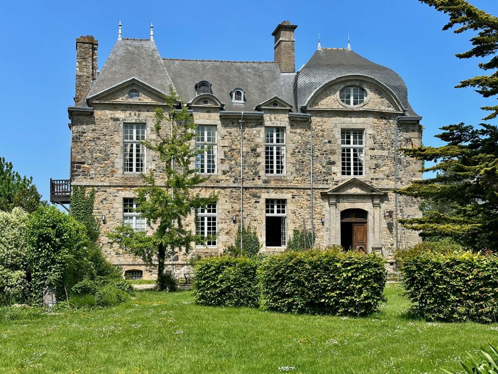 château 9 pièces en vente sur LAMBALLE (22400)